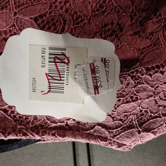 Altar'd State dress NWT! Size medium poly rayon dress perfect for spring - Picture 7 of 8